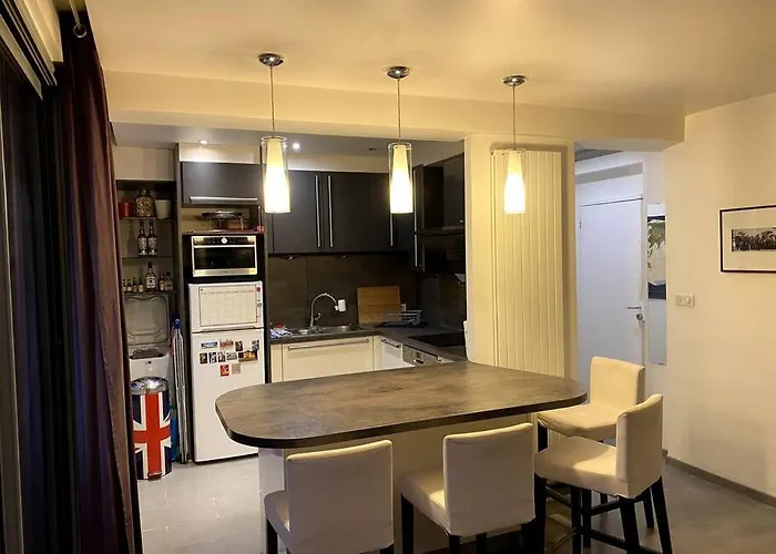 Le Suffren-eiffel Апартаменты Париж